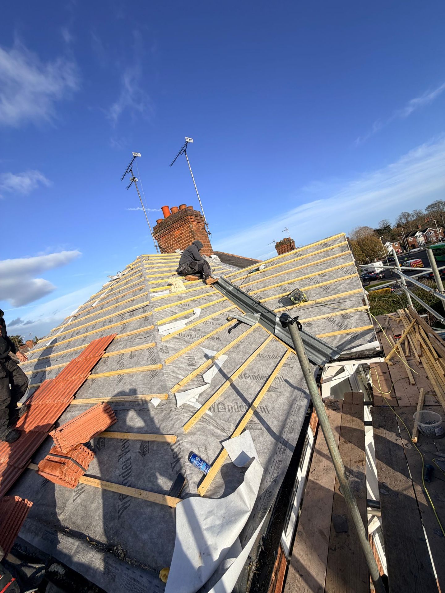 New roof battens and breathable membrane on a hipped roof